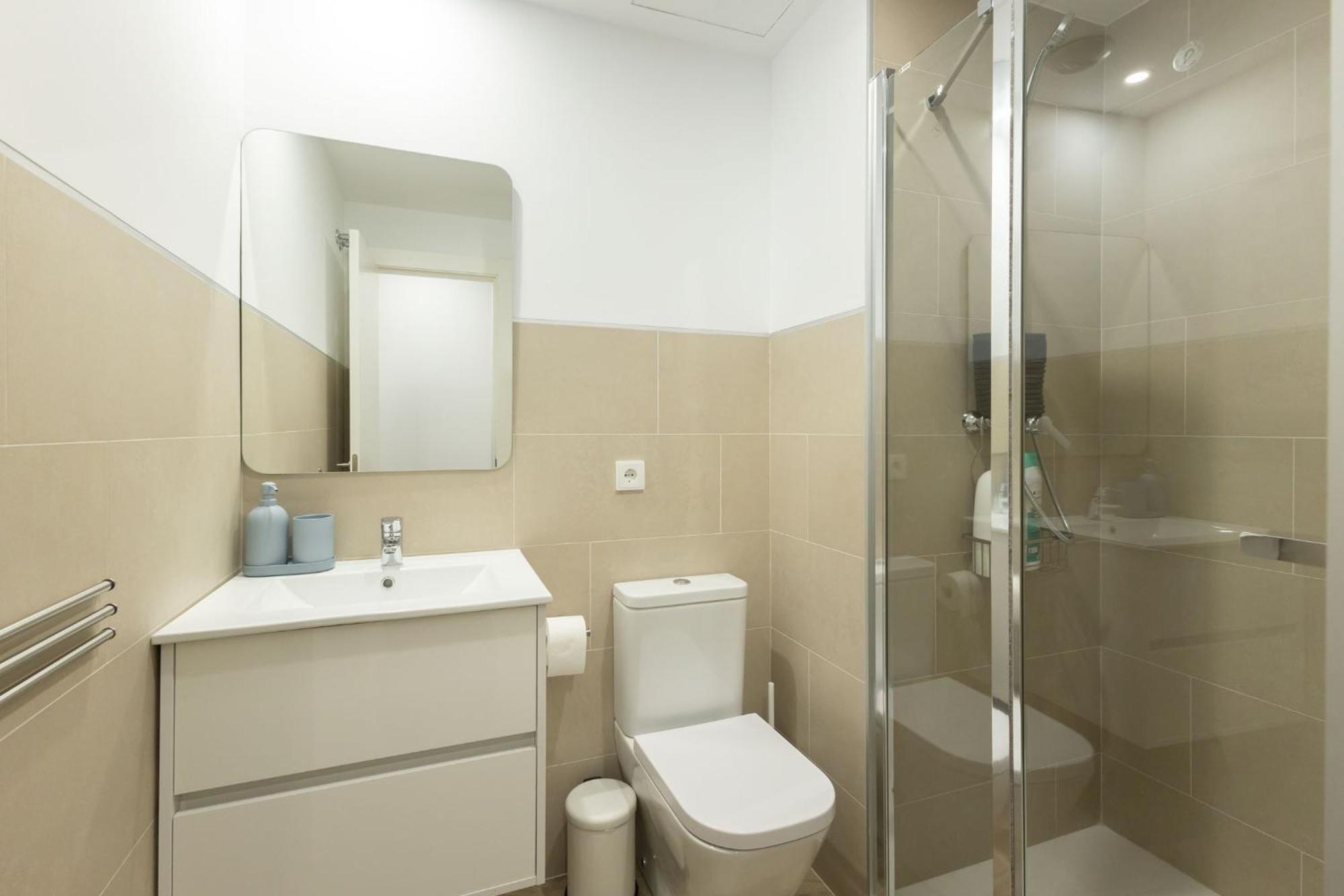 Charming 2 Bedroom Apartment By Torre Del Oro By Ocityzen 세비야 외부 사진